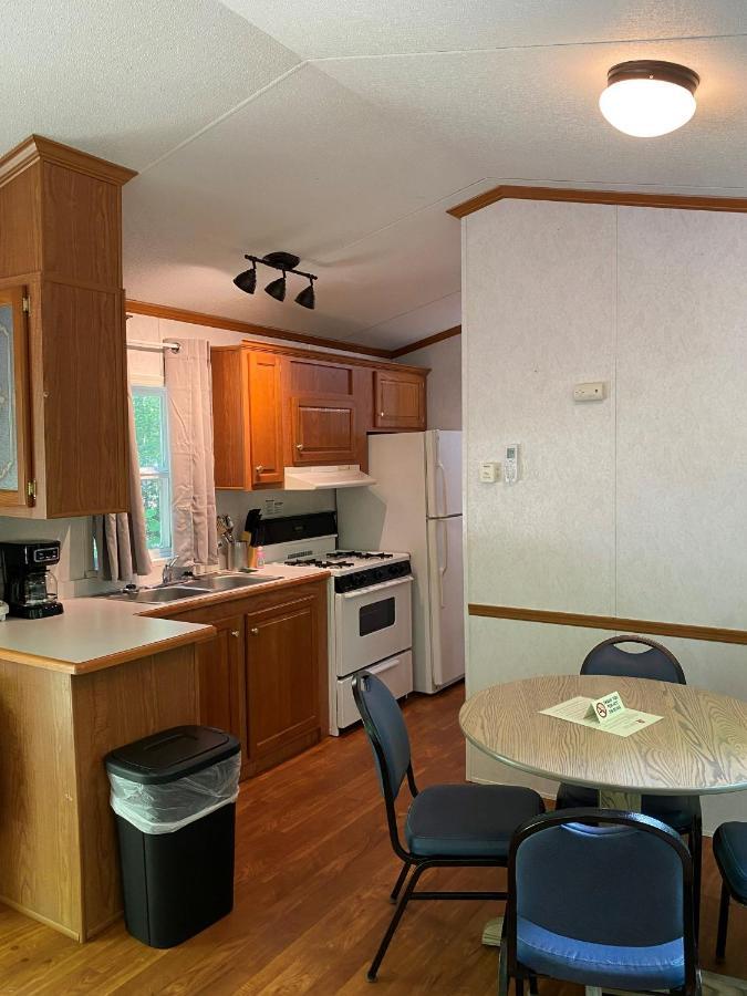 The Vintage Rv'S At Wilderness Presidential Camp Resort By Tripforth Spotsylvania Eksteriør billede